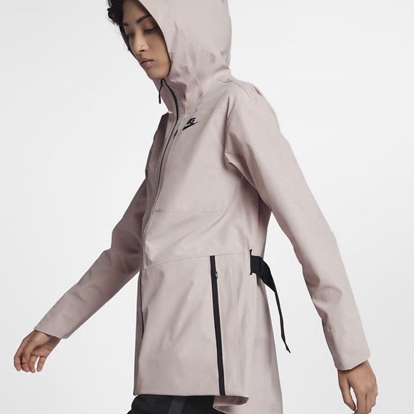 Nike Woven Tech Jacket - Picture 2 of 8